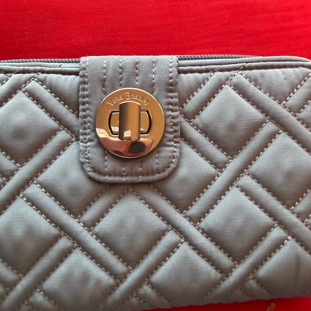 Vera Bradley Quilted Women's Wallet with Turn-Lock Closure - Picture 2 of 5